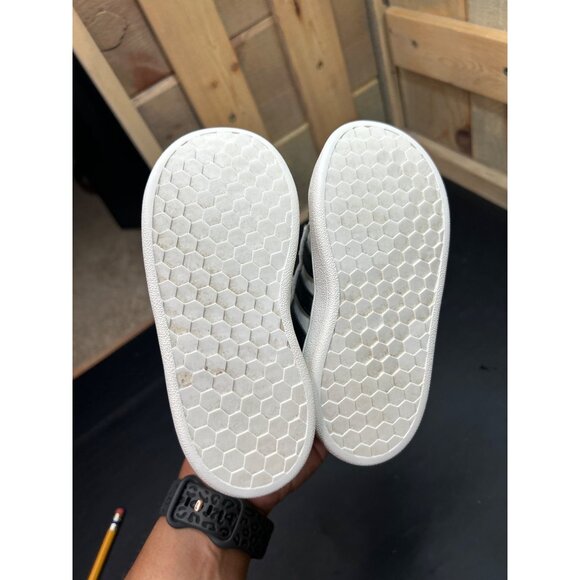 Adidas Kids White & Black Hook & Loop Sneakers Size 7K - Picture 7 of 7